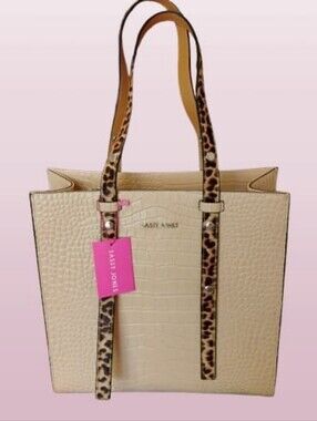 NWT 2FER Sassy Jones Tote - Tan Croc-Embossed Leather w/2 Sets Of Straps SHW